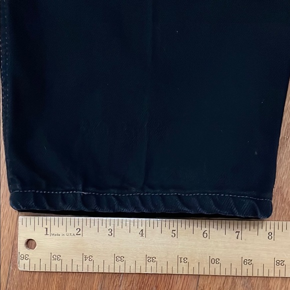 Levi's 550 Men's Black Jeans Tag Size 38 x 32 Pockets 100% cotton - Picture 11 of 12